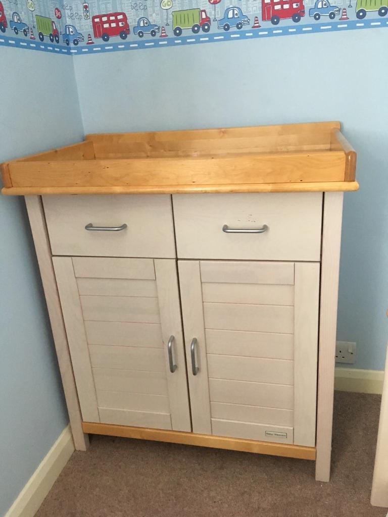 baby weavers changing table